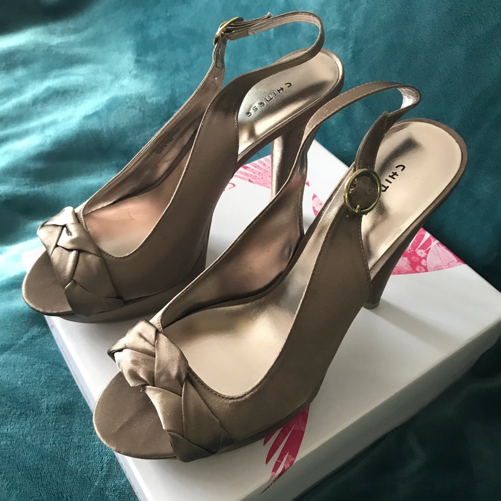 Sling back Heels